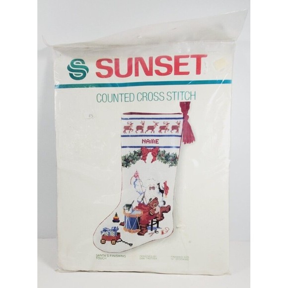 Sunset Counted Cross Stitch Santa's Finishing Touch Stocking Kit #2900 New 1980s - Picture 1 of 6